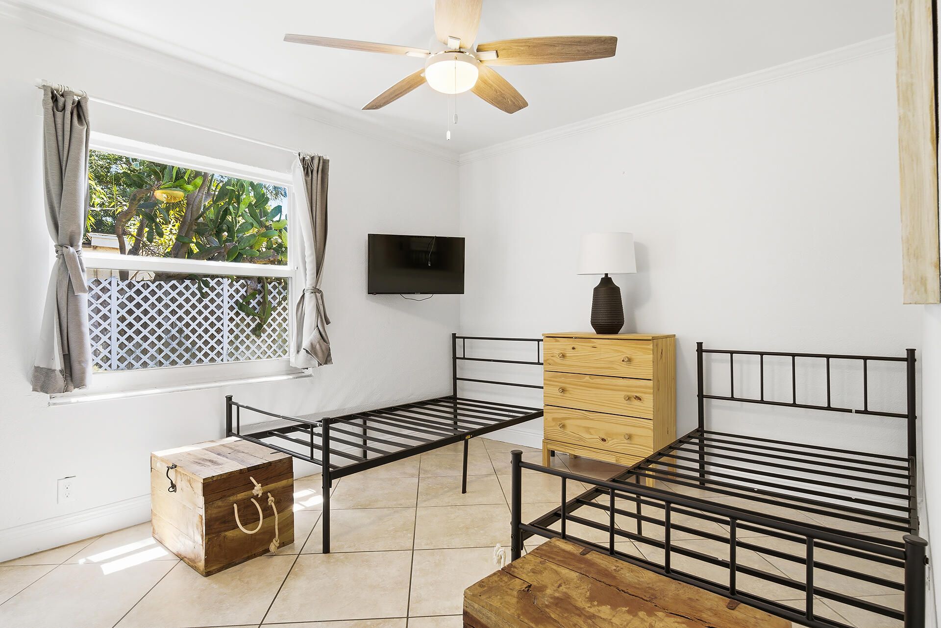 604 Piedmont Road, West Palm Beach, FL 33405 Photo