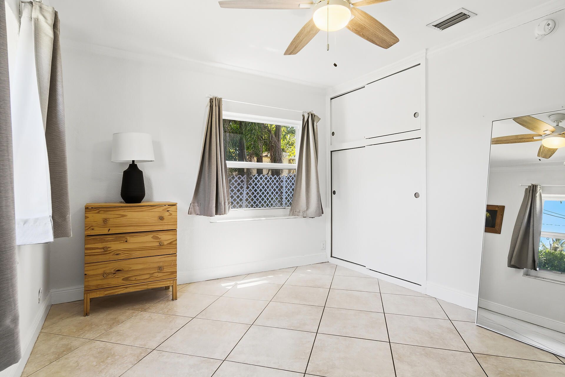 604 Piedmont Road, West Palm Beach, FL 33405 Photo