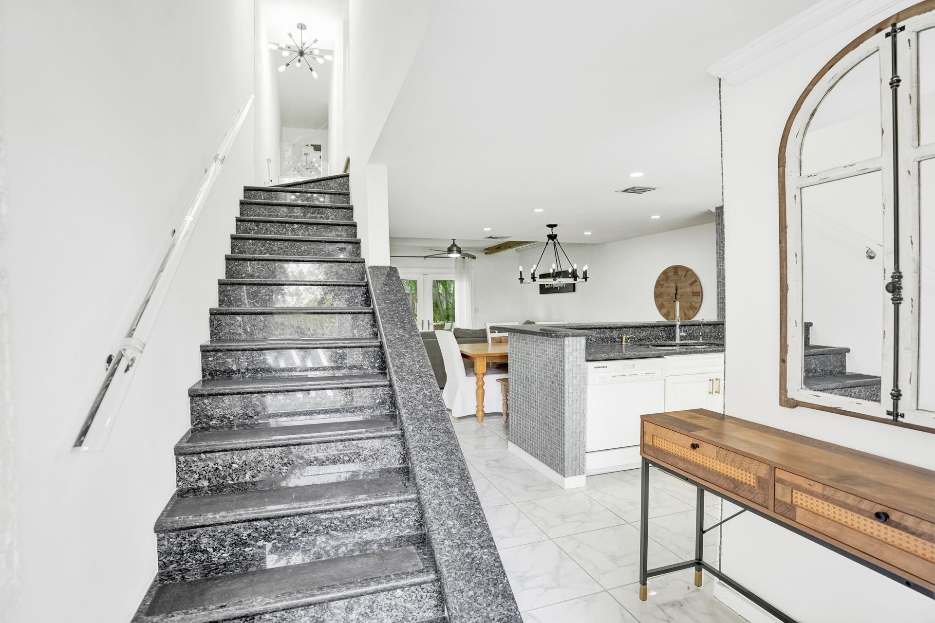 147 SW 3rd Street, Pompano Beach, FL 33060 Photo