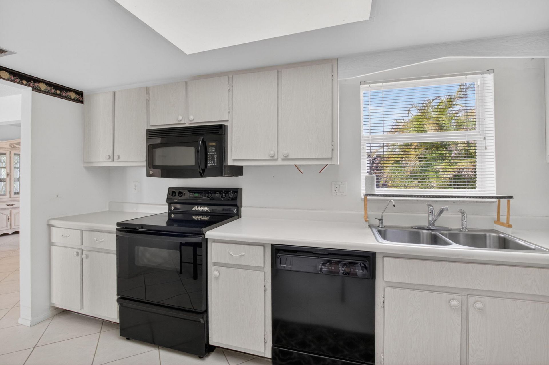 131 Leisureville Boulevard, Boynton Beach, FL 33426 Photo