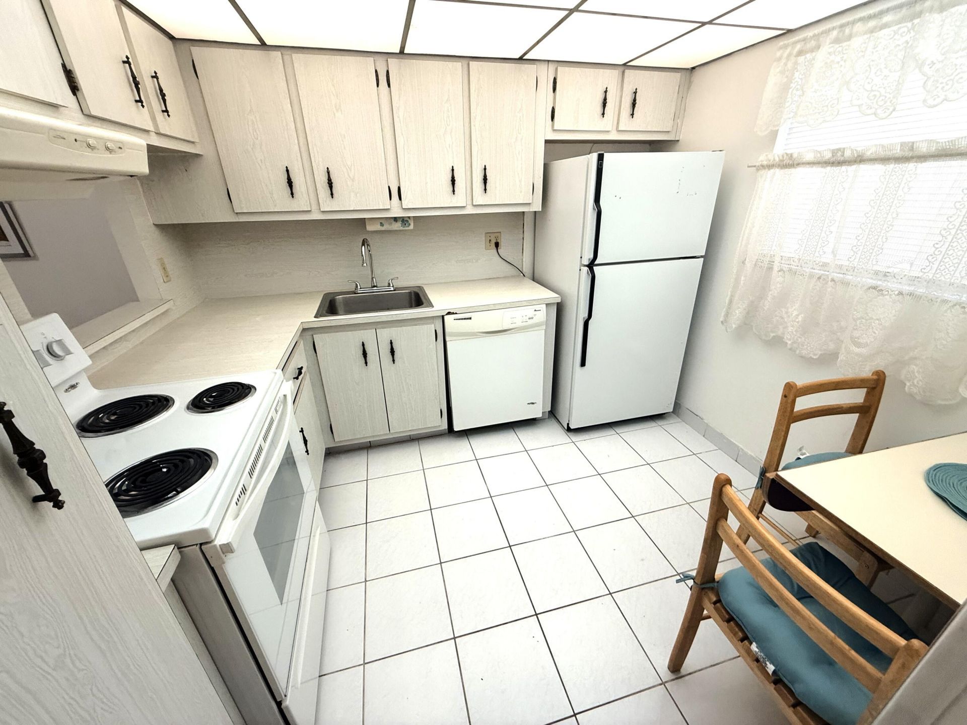 3050 Holiday Springs Boulevard, Unit 111, Margate, FL 33063 Photo