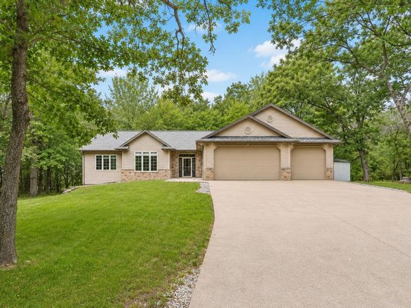E10085 W Buck Bay, Reedsburg, WI 53959