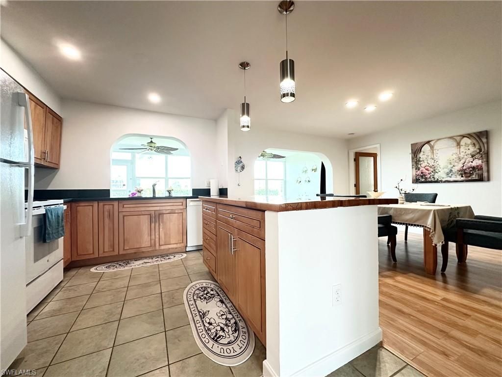 3439 Boca Ciega Dr, Unit E7, Naples, FL 34112 Photo