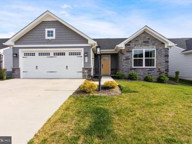 111 COURTYARD TERRACE, NEW MARKET, VA 22844
