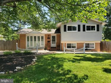 4517 MAYFIELD DRIVE, ANNANDALE, VA 22003