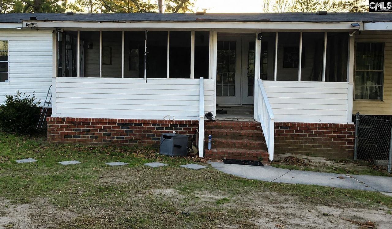 150 Crestwood Arch  Photo 14