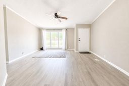 150 Crestwood Arch  photo 4