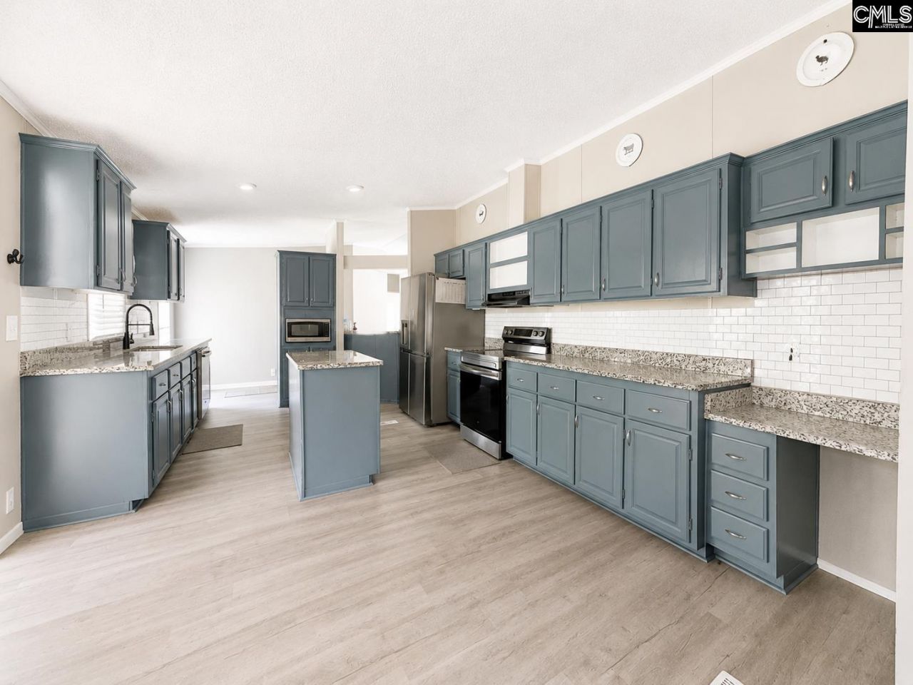 150 Crestwood Arch  Photo 7