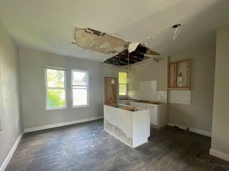 812 E Whittier Street , Columbus, OH 43206 Photo 4