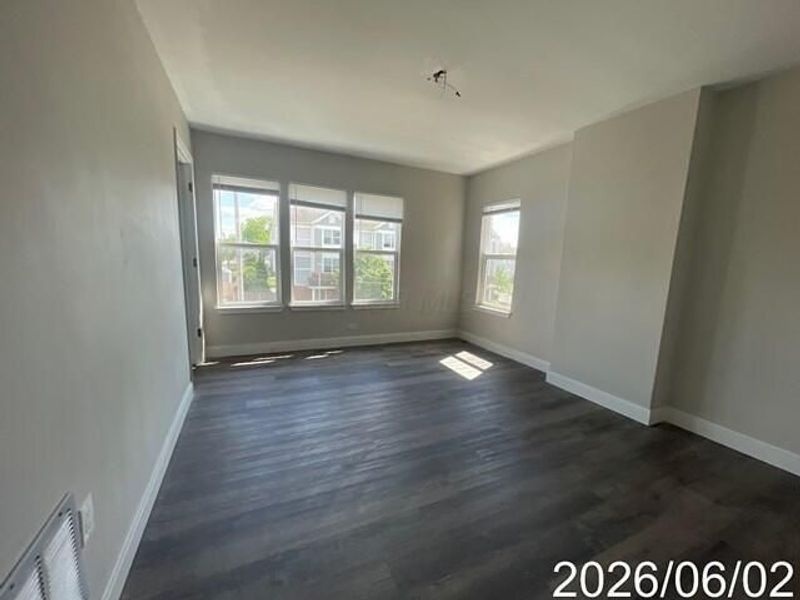 812 E Whittier Street , Columbus, OH 43206 Photo 5