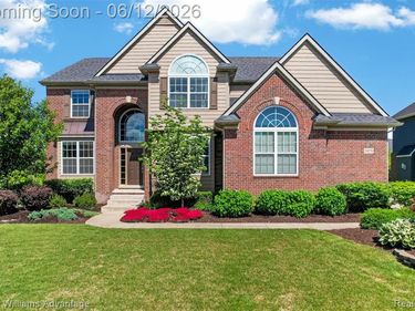 24576 Turnburry Court, Lyon Twp, MI 48178