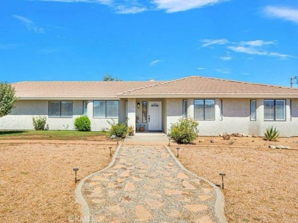 13980 Mission, Hesperia, CA 92344