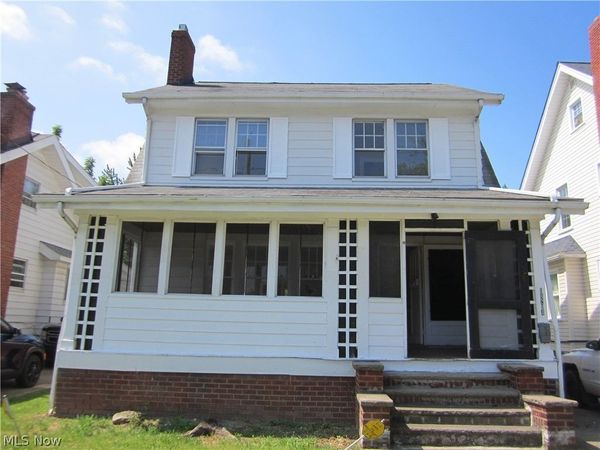 18214 Windward Road, Cleveland, OH 44119