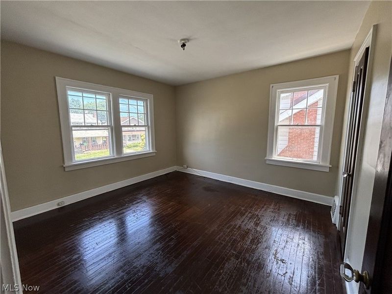 18214 Windward Road, Cleveland, OH 44119 Photo 17