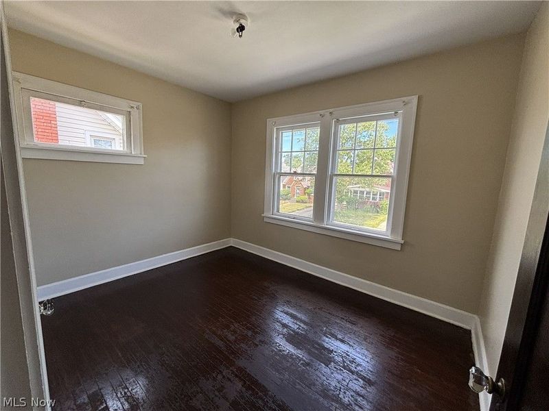 18214 Windward Road, Cleveland, OH 44119 Photo 18