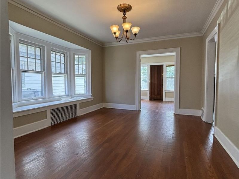 18214 Windward Road, Cleveland, OH 44119 Photo 8