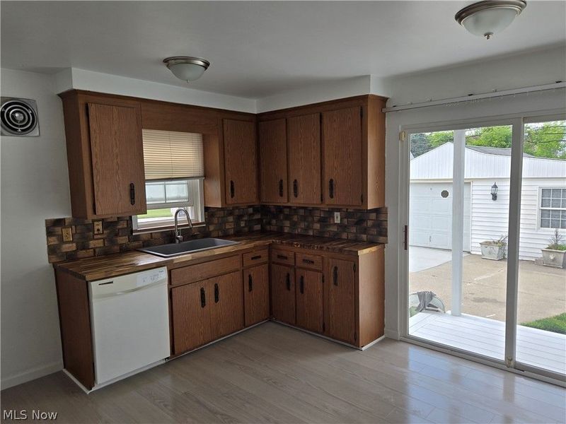 13629 Woodward Boulevard, Garfield Heights, OH 44125 Photo 3