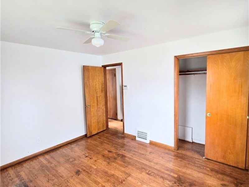 13629 Woodward Boulevard, Garfield Heights, OH 44125 Photo 9