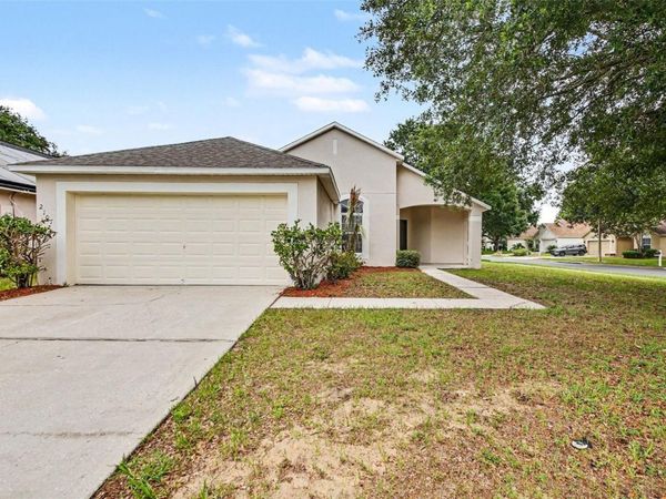 2107 KILAMANJARO COURT, APOPKA, FL 32712