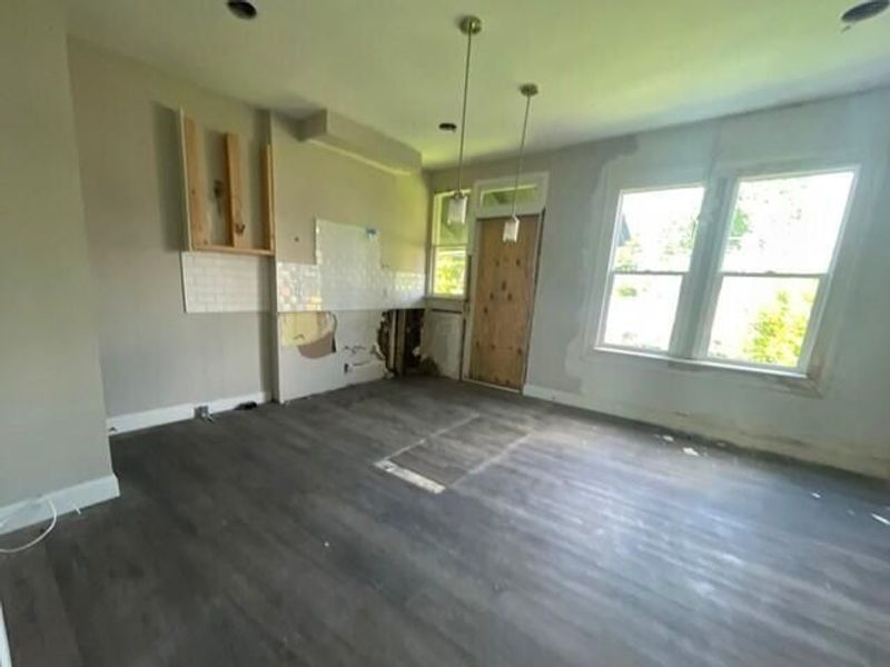 814 E Whittier Street , Columbus, OH 43206 Photo 4
