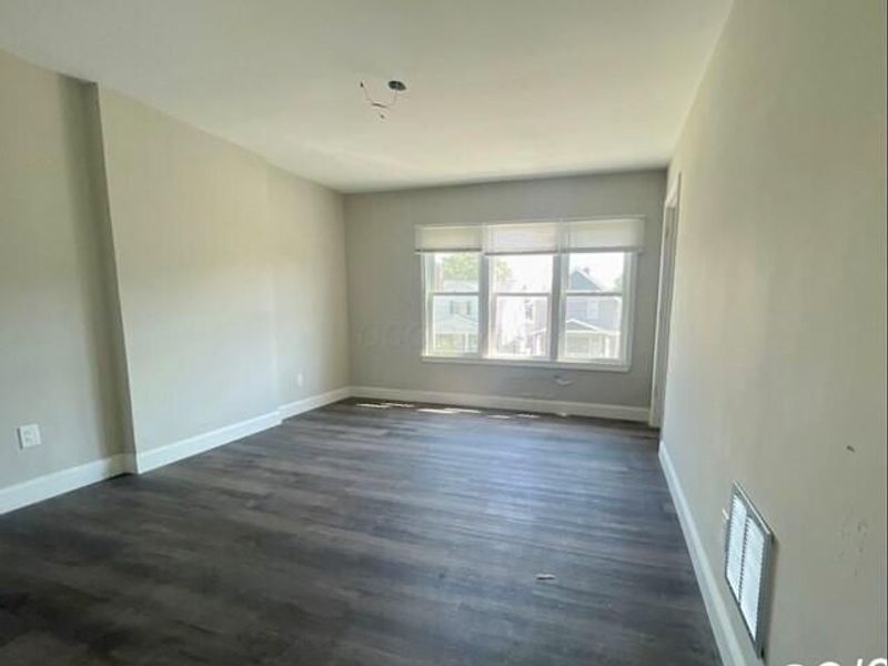 814 E Whittier Street , Columbus, OH 43206 Photo 7