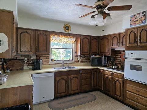 Main Photo