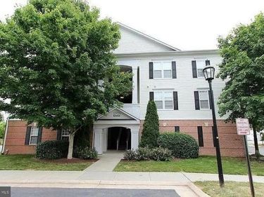42537 ROCKROSE SQUARE , Unit 101, BRAMBLETON, VA 20148