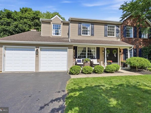 2044 E WELLINGTON ROAD, NEWTOWN, PA 18940