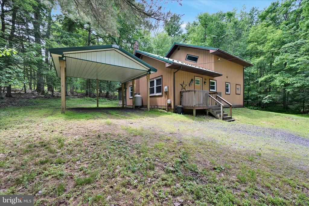 2310 EAGLE COVE, AUBURN, PA 17922