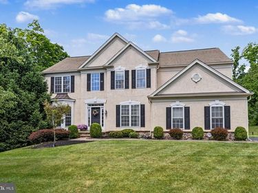 2818 MOUNTAIN LAUREL DRIVE, FURLONG, PA 18925