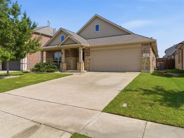 909 Black Hawk Drive, Princeton, TX 75407
