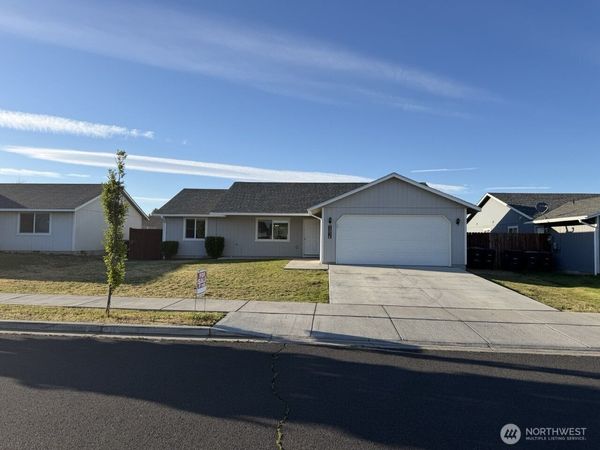 1316 W Electra Street , Moses Lake, WA 98837