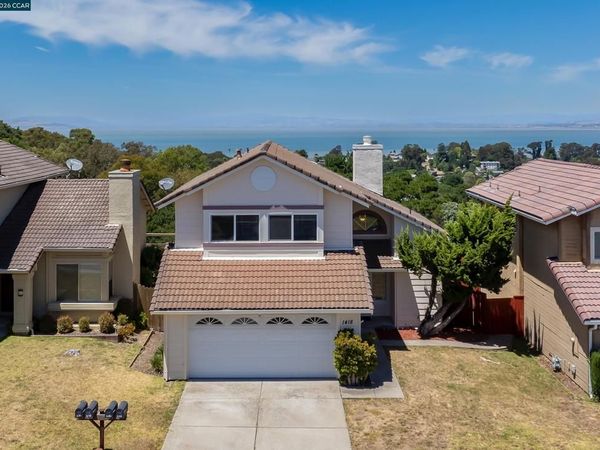 1418 Greenfield Cir, Pinole, CA 94564