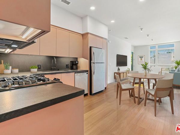 10601 Washington Boulevard, Unit 217, Culver City, CA 90232