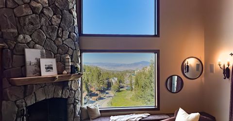 1631 Needle Peak Road, Stateline, NV 89449 Photo