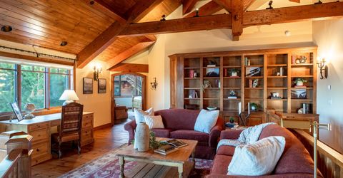 1631 Needle Peak Road, Stateline, NV 89449 Photo