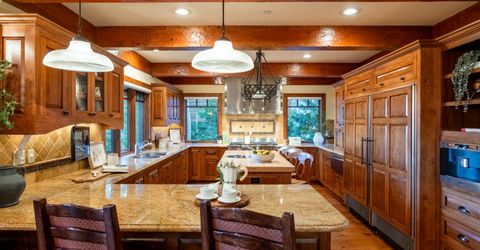 1631 Needle Peak Road, Stateline, NV 89449 Photo