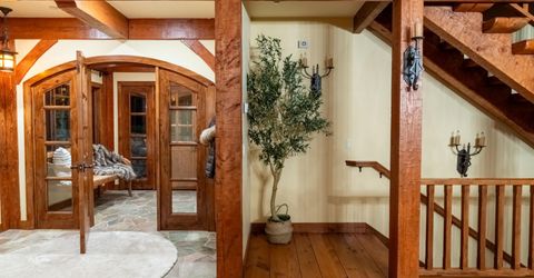 1631 Needle Peak Road, Stateline, NV 89449 Photo