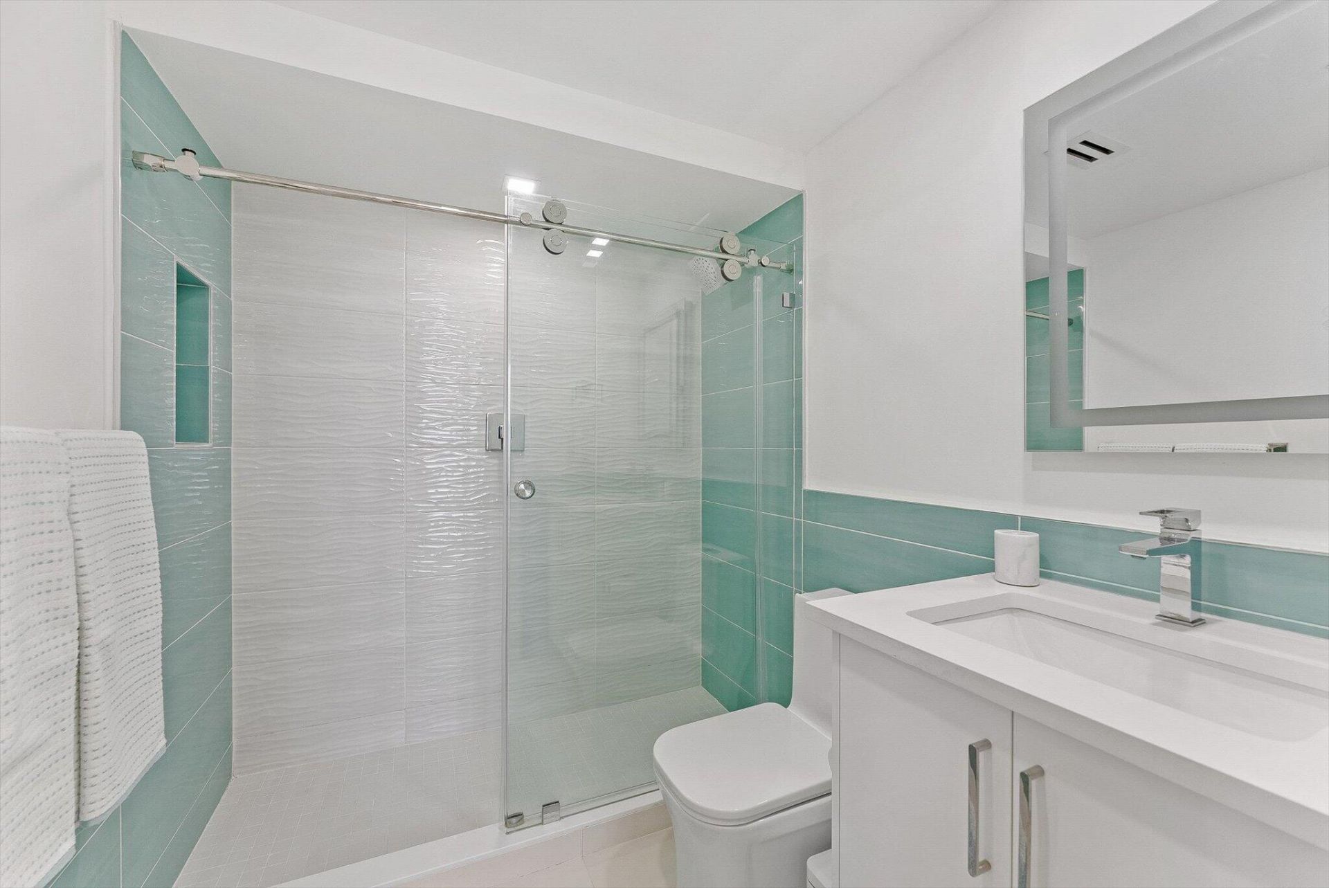 1391 S Ocean Boulevard S, Unit 906, Pompano Beach, FL 33062 Photo