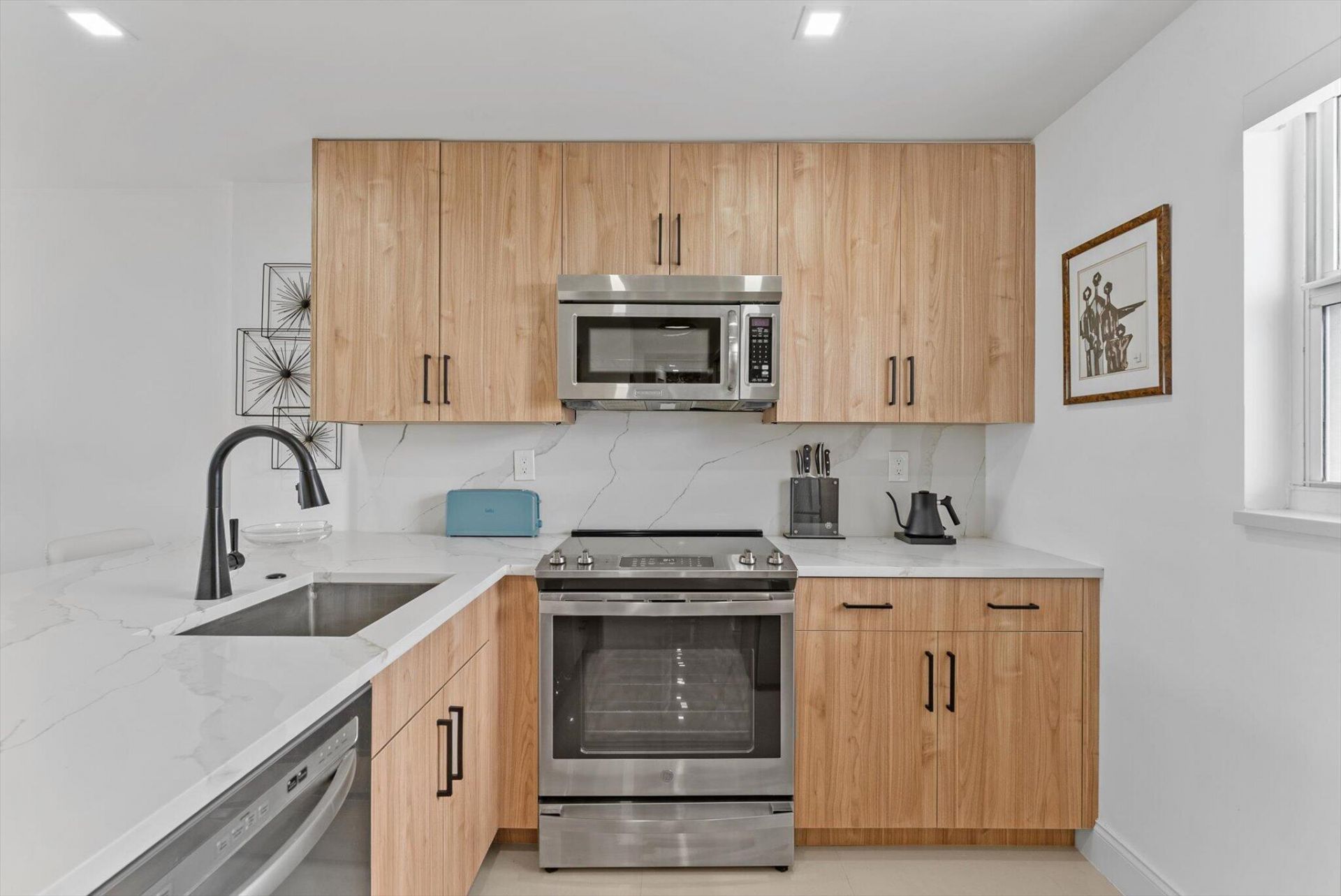 1391 S Ocean Boulevard S, Unit 906, Pompano Beach, FL 33062 Photo