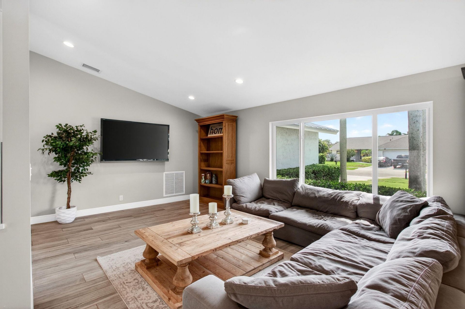 17773 Maplewood Drive, Boca Raton, FL 33487 Photo