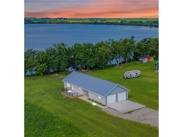 22 Jayvee Lane, Garvin, MN 56132