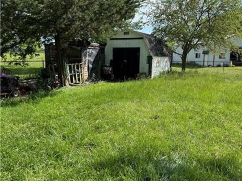 4822 W US Route 35, Eaton, OH 45320 Photo 11