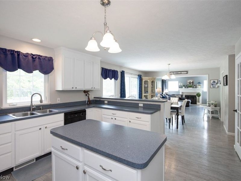 33316 Ambleside Drive, Avon Lake, OH 44012 Photo 15