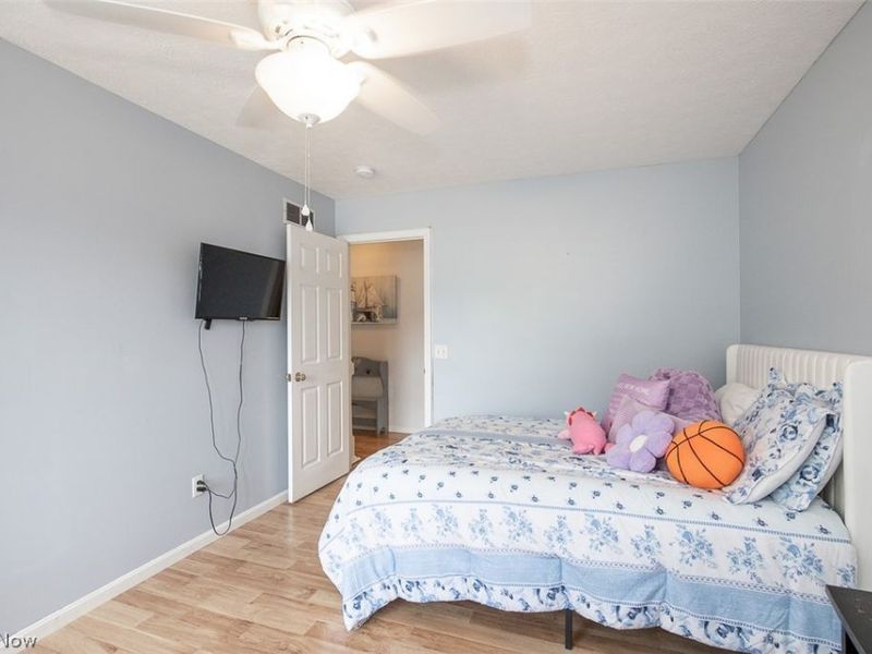 33316 Ambleside Drive, Avon Lake, OH 44012 Photo 40