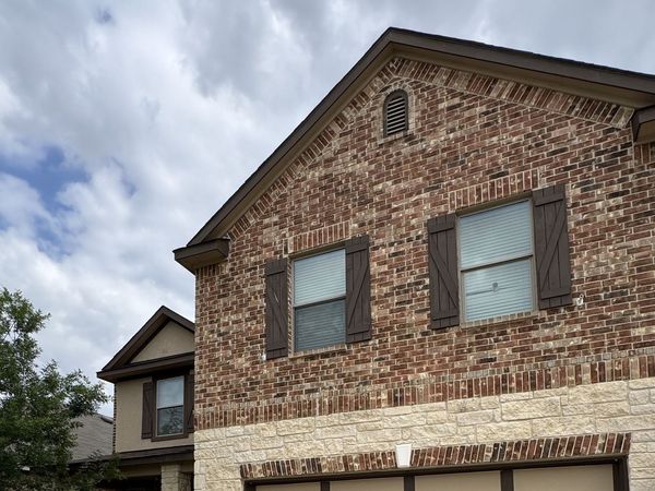223 ANCHOR BLF, Universal City, TX 78148