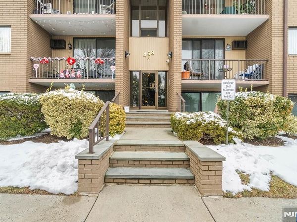 468 Liberty Street 101, Unit 101, LITTLE FERRY, NJ 07643