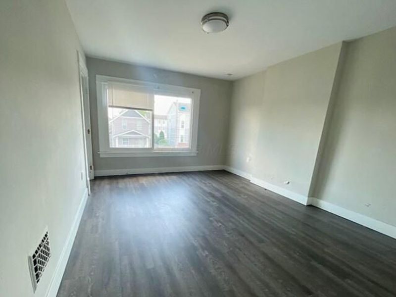 816 E Whittier Street , Columbus, OH 43206 Photo 7