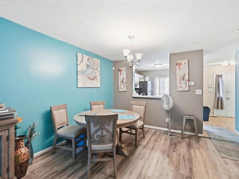 3433 Reading Road, Cincinnati, OH 45229 Photo 11