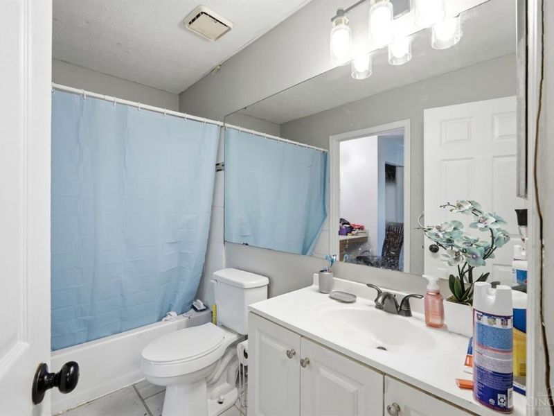 3433 Reading Road, Cincinnati, OH 45229 Photo 30